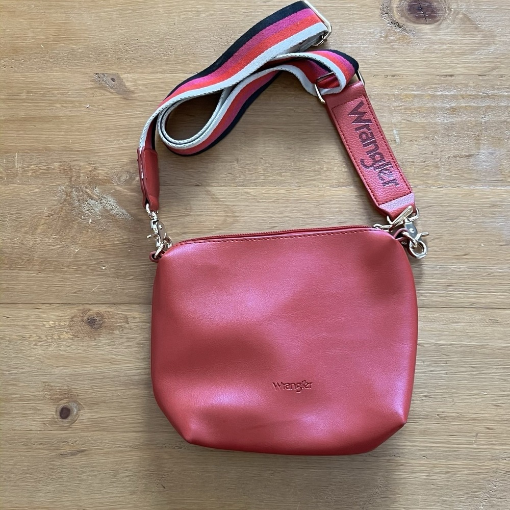 Wrangler Red Crossbody Bag Striped Strap Faux Leather Western Small Purse